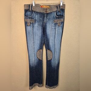 Apple Bottoms Vintage 90s Straight Leg Jeans with Tan Patch Accents 11/12 (6338)